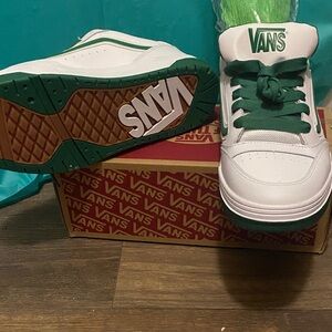 NWOT Vans Hylane 'Pop  Sneakers size 12 free socks from @nixgirl